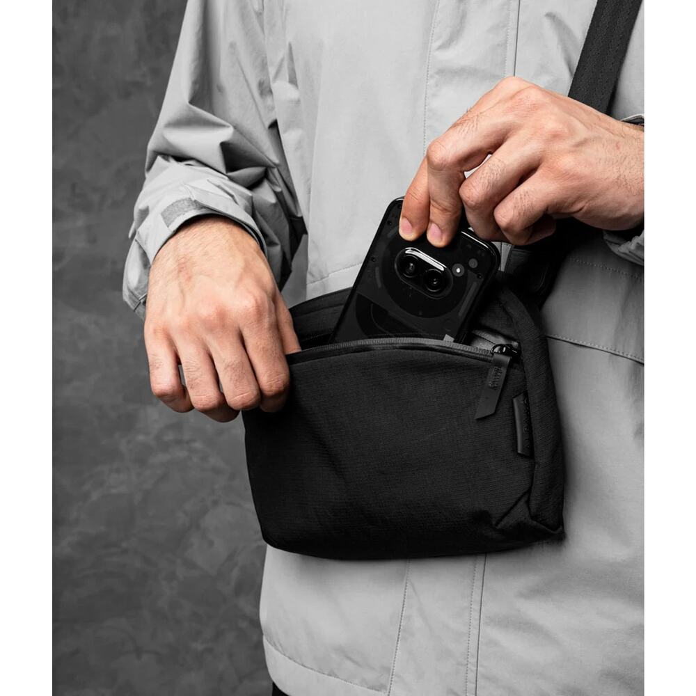 NWT ALPAKA Flight Sling Crossbody Sling Bag Travel Black | Axoflux 210D- 2L - Picture 5 of 5